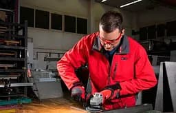 Milwaukee Шліфмашина кутова AGV 10-125 EK 125мм 1000Вт 11000об·хв 2.2кг - мініатюра 4
