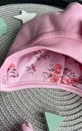 Утеплена весняна шапочка для новонародженої дівчинки Rose 0-3 міс. (35-38 см) Lari Рожевий - мініатюра 3