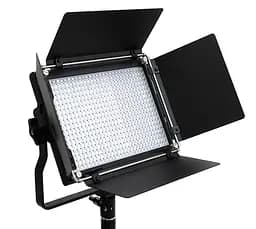 Постоянный свет PowerPlant LED-540ASRC