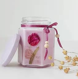 Эко свеча Svich Shop Тюльпан в подарочной коробке