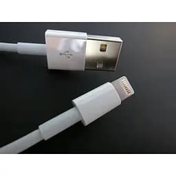 Кабель Apple Lightning для iPhone 5