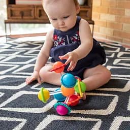 Іграшка-прорізувач Fat Brain Toys Wimzle Сенсорні кулі (F136ML) - мініатюра 7