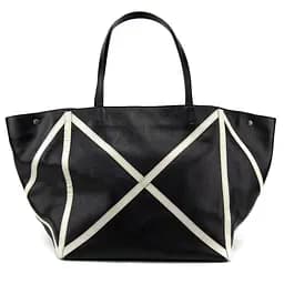 Женский кожаный шоппер с акцентными швами Tavinchi CH-4835A-FL