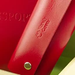 Подарунковий набір жіночий Handycover №54 (червоний) гаманець + ключниця + обкладинка на паспорт - мініатюра 7