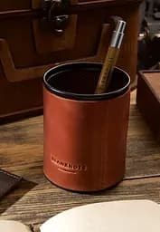 Стакан для ручек в кожаном чехле светло-коричневый Crazy Horse