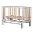 Детская кроватка София-2 с маятниковым механизмом на подшипниках и опускной боковиной серый с натуральными элементами