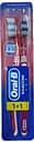 Зубна щітка Oral-B 3-Effect Classic, середня, червоний з бордовим, 2 шт.