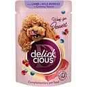 Влажный корм для собак Delickcious Хлопья с ягнятиной и лесными ягодами в сливочном соусе 85 г