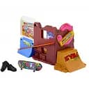 Ігровий набір Hot Wheels Скейти Перше тренування (HGT91)