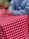 Водоотталкивающая Скатерть Красная клетка 220х140 см (+ 4 салфетки 30х40)