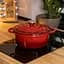 Каструля чавунна емальована Premium Cookware 2.5 л Червона з кришкою для тушкування, запікання та томління, для всіх плит - мініатюра 8