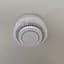 Wi-Fi датчик дыма Tuya Smoke Detector с сиреной и оповещением на смартфон белый - миниатюра 8