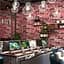 Самоклеюча декоративна 3D панель 3D Loft цегла рожевий клінкер 700x700x5мм (416) - мініатюра 4