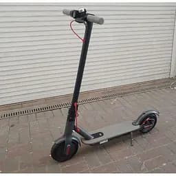 Електросамокат Mi Electric Scooter M365 (500W, 9.6Ah) Сірий Графіт - мініатюра 3