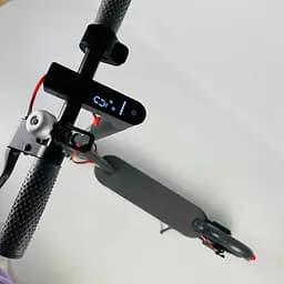 Електросамокат Kugoo M365 Pro Max (500W, 12.4Ah) + App Чорний - мініатюра 5