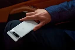 Смартфон Google Pixel 7 Pro 12/128GB Snow - мініатюра 6
