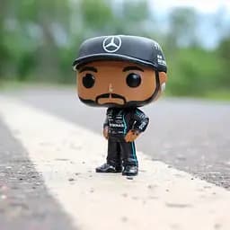 Ігрова фігурка Funko Pop Формула-1 Льюїс Хемілтон, 9,6 см (62220) - мініатюра 4