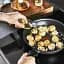 Сковорода велика Tefal Unlimited 32 см (G2550853), з шестишаровим титановим антипригарним покриттям Titanium 6Х - мініатюра 9
