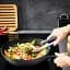 Сковорода WOK Tefal Titanium Force 3X, On 28 см (G3031932) з тришаровим титановим антипригарним покриттям Titanium 3Х - мініатюра 5