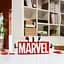 Конструктор LEGO Super Heroes Логотип і мініфігурки Marvel 931 деталь (76313) - мініатюра 4